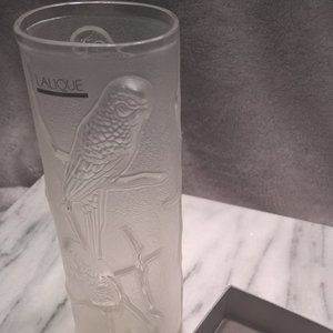 Lalique 8 1/4" Parakeet Vase